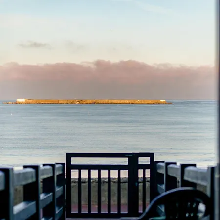 Apartment La Concha-1 By Interhome