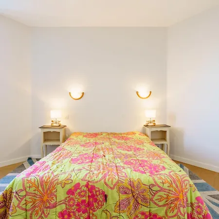 Apartment La Concha-1 By Interhome