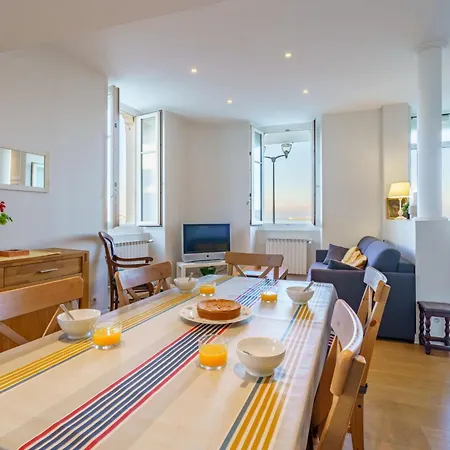 La Concha-1 By Interhome